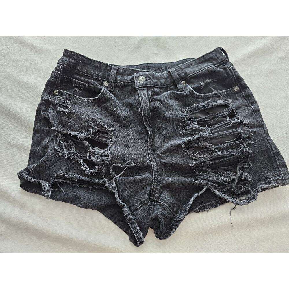 AMERICAN EAGLE Cross Waist Mom High Rise Shorts Distressed Black Size 10